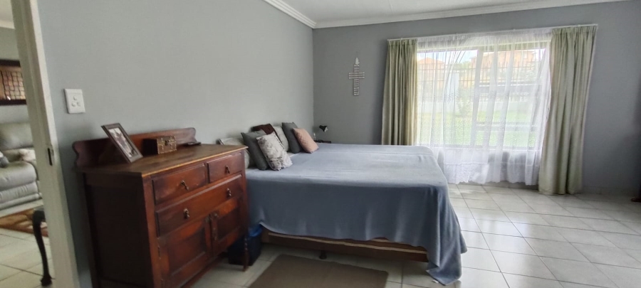8 Bedroom Property for Sale in Fochville Gauteng