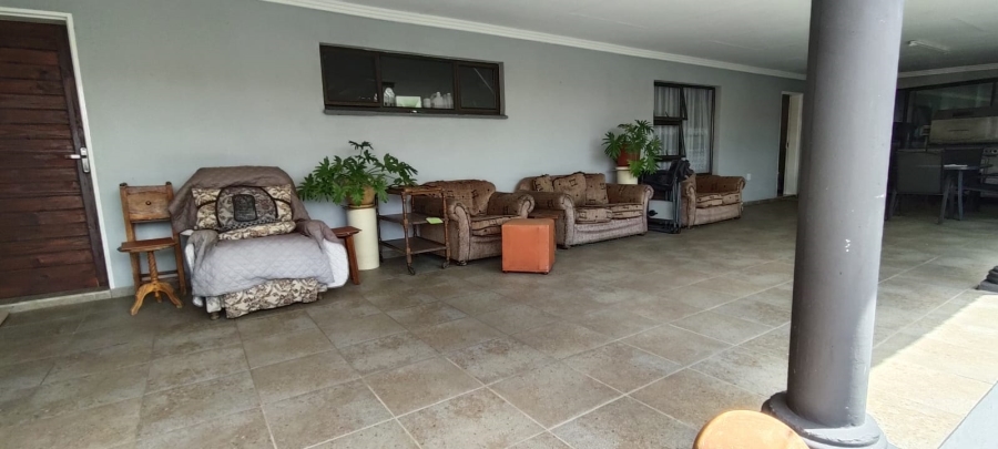 8 Bedroom Property for Sale in Fochville Gauteng