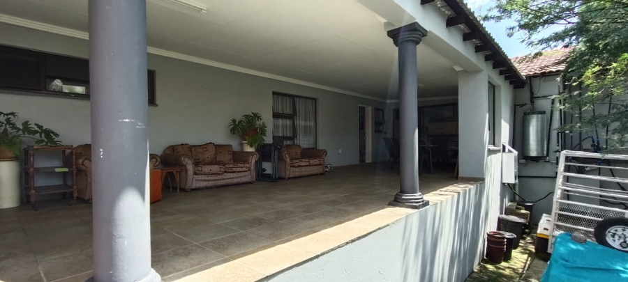 8 Bedroom Property for Sale in Fochville Gauteng