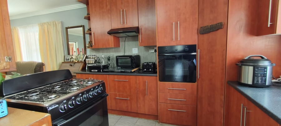 8 Bedroom Property for Sale in Fochville Gauteng