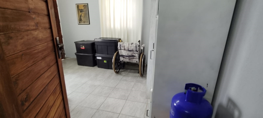 8 Bedroom Property for Sale in Fochville Gauteng