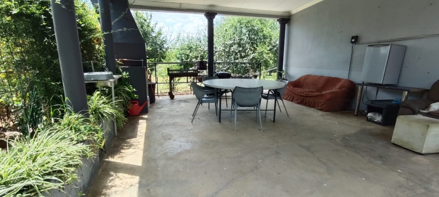 8 Bedroom Property for Sale in Fochville Gauteng