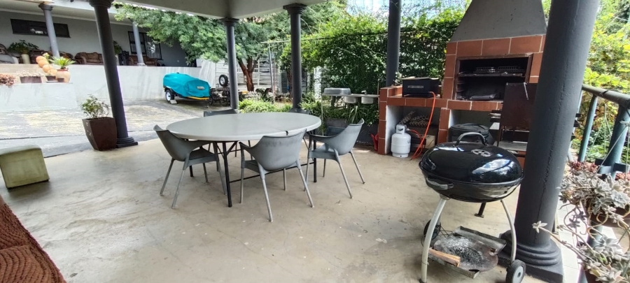 8 Bedroom Property for Sale in Fochville Gauteng