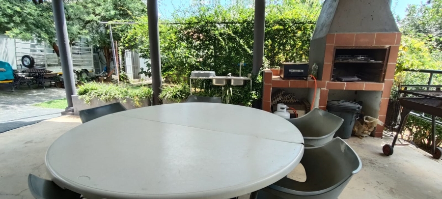 8 Bedroom Property for Sale in Fochville Gauteng