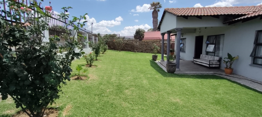 8 Bedroom Property for Sale in Fochville Gauteng