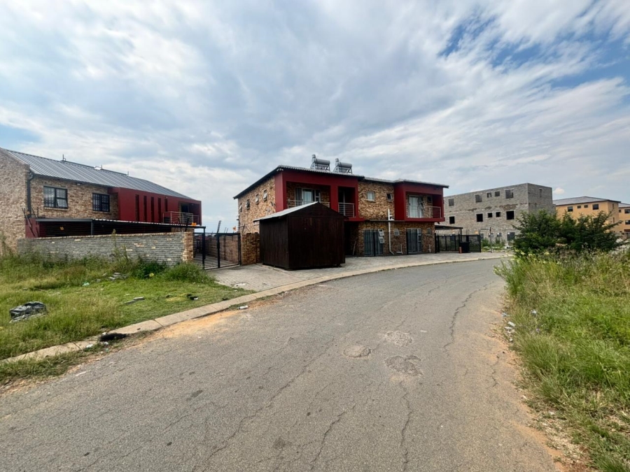 0 Bedroom Property for Sale in Bedworth Park Gauteng