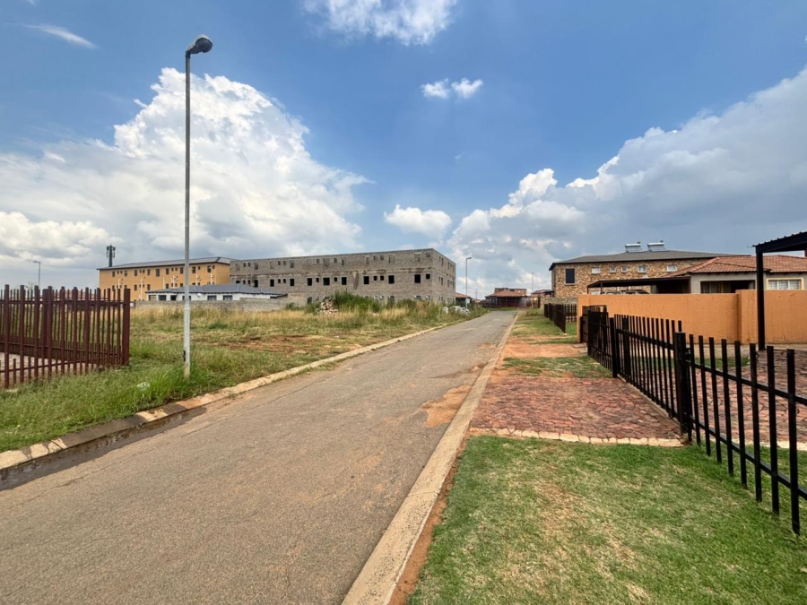 0 Bedroom Property for Sale in Bedworth Park Gauteng