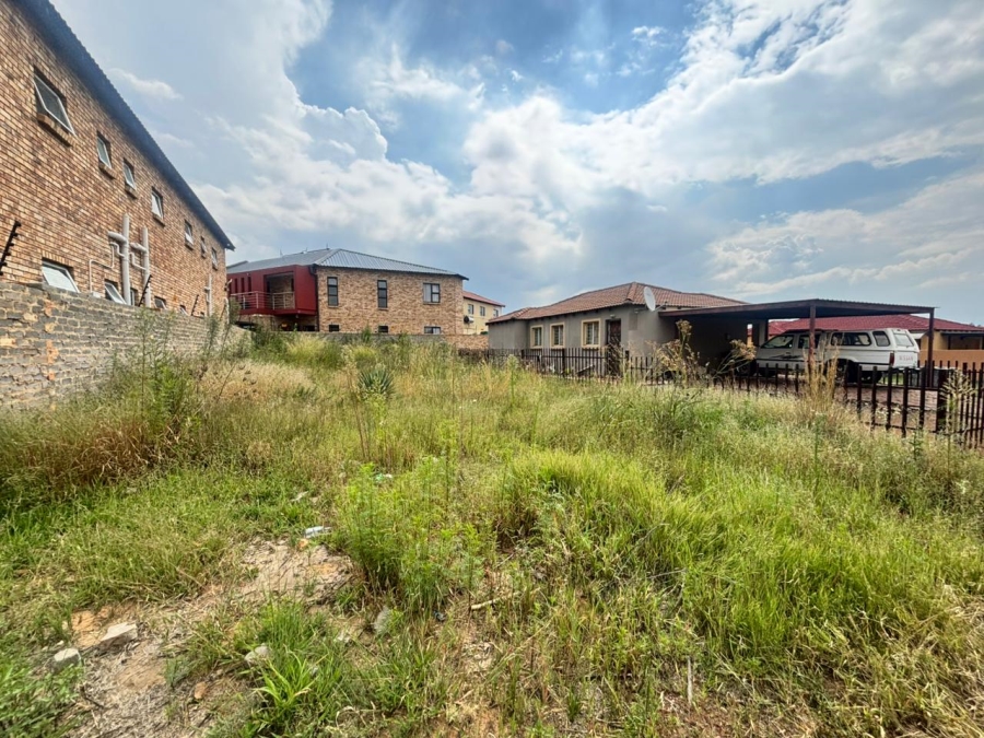 0 Bedroom Property for Sale in Bedworth Park Gauteng