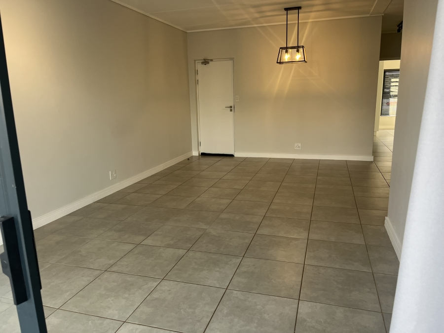 To Let 3 Bedroom Property for Rent in Waterfall Gauteng