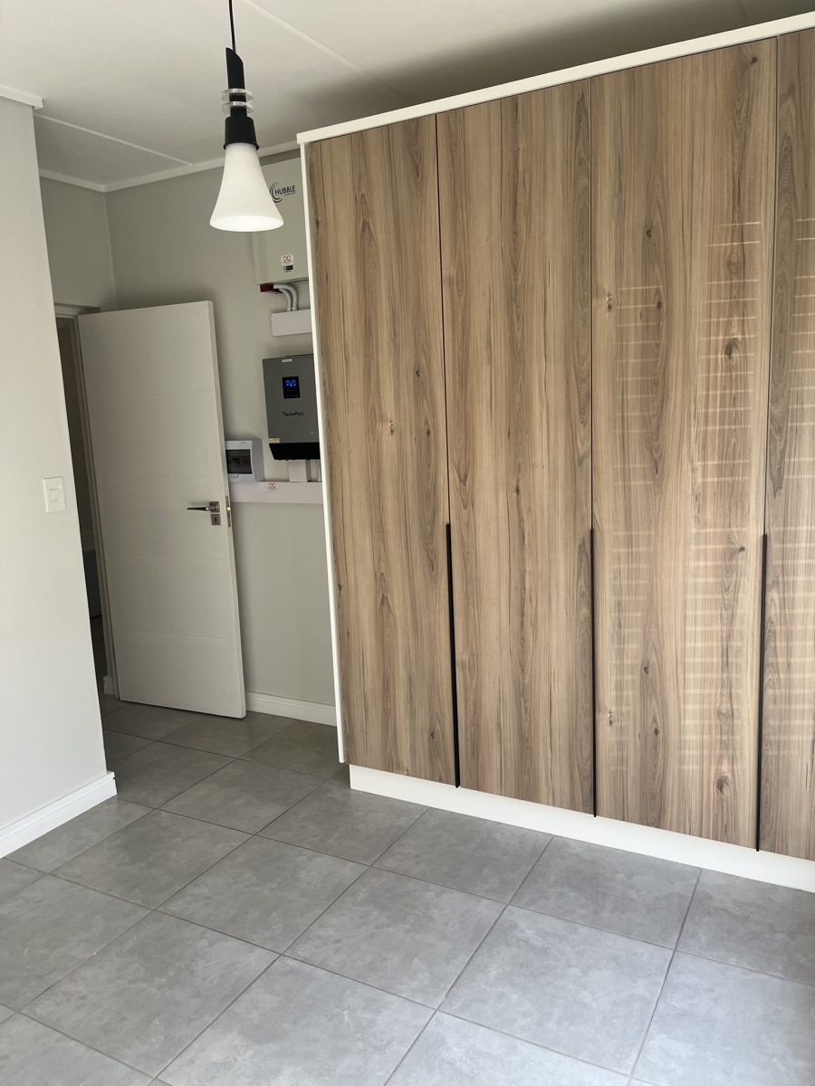 To Let 3 Bedroom Property for Rent in Waterfall Gauteng