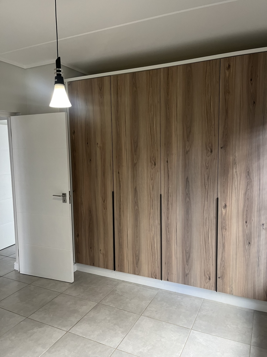 To Let 3 Bedroom Property for Rent in Waterfall Gauteng