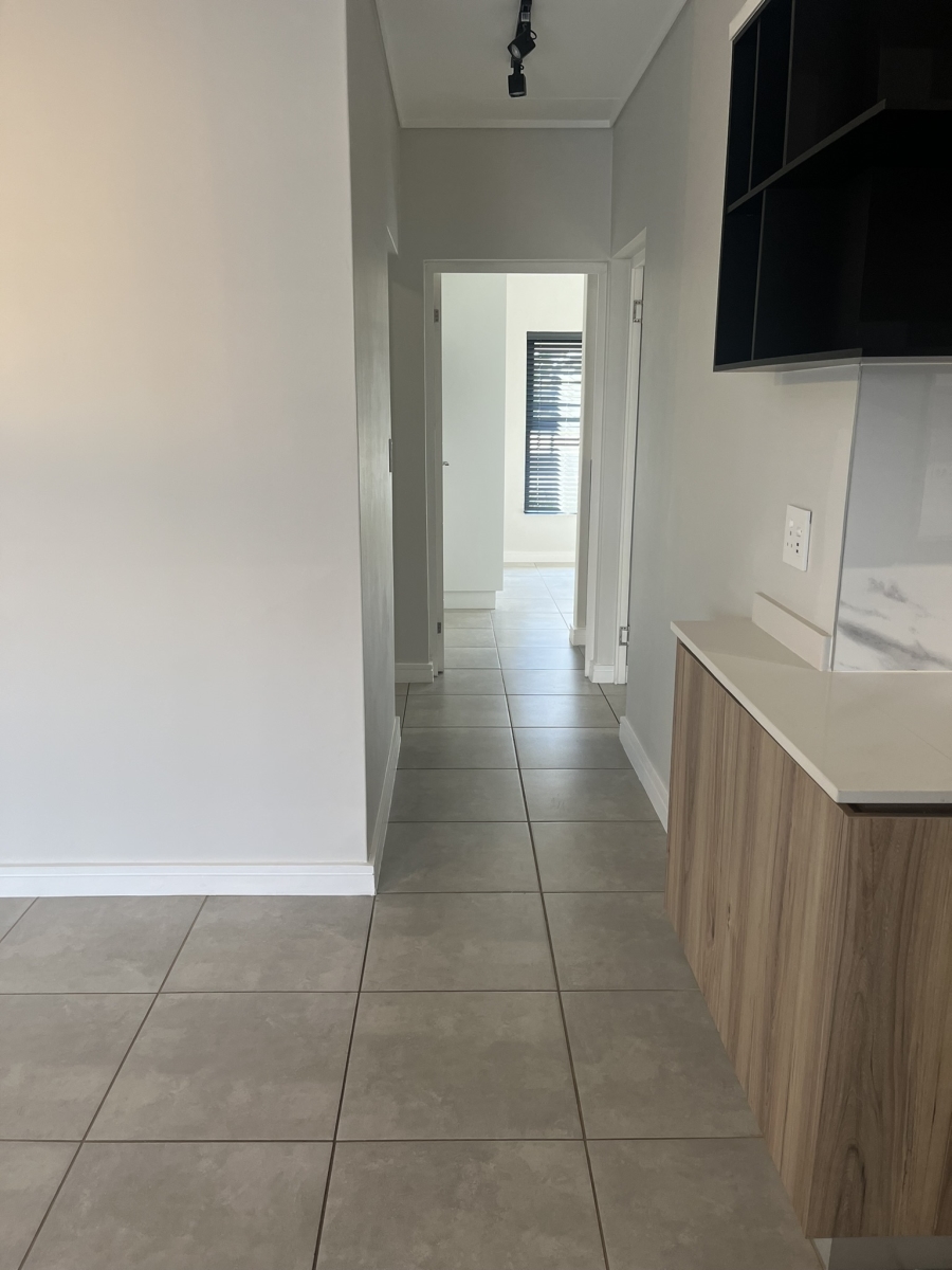 To Let 3 Bedroom Property for Rent in Waterfall Gauteng