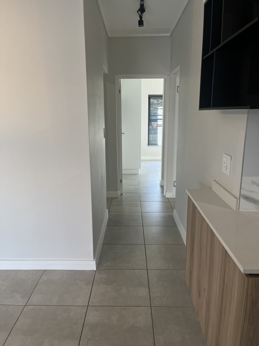 To Let 3 Bedroom Property for Rent in Waterfall Gauteng