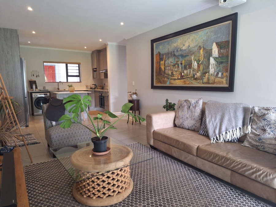 To Let 2 Bedroom Property for Rent in Morningside Gauteng