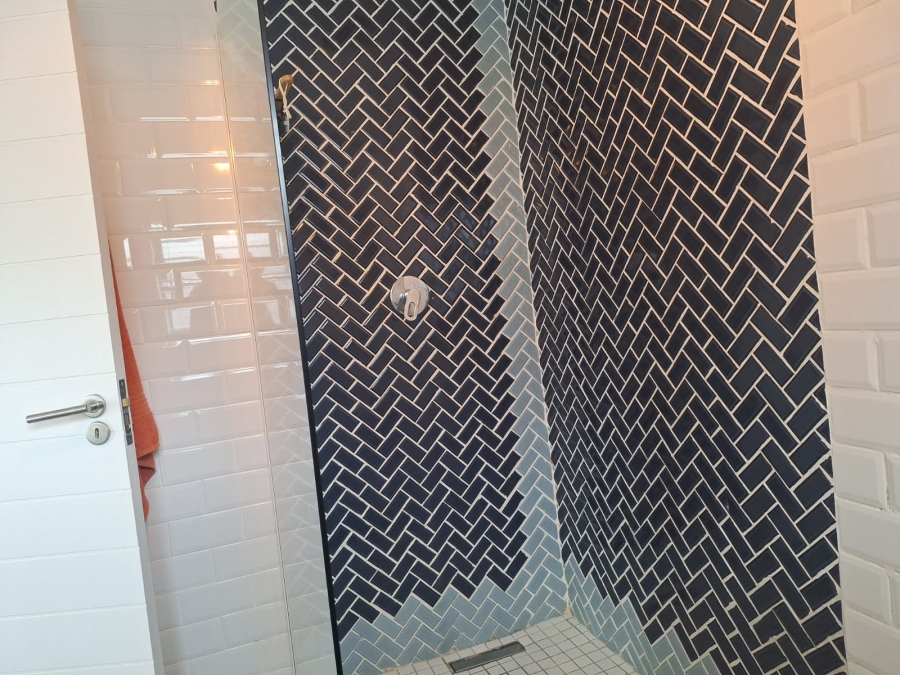 To Let 2 Bedroom Property for Rent in Morningside Gauteng