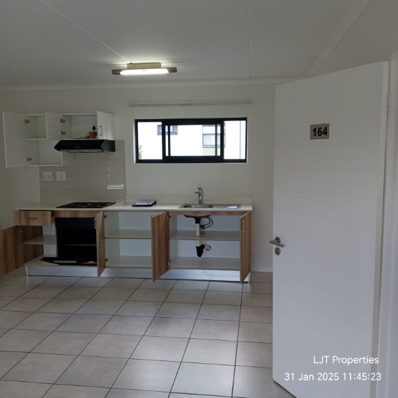 To Let 1 Bedroom Property for Rent in Witfield Gauteng