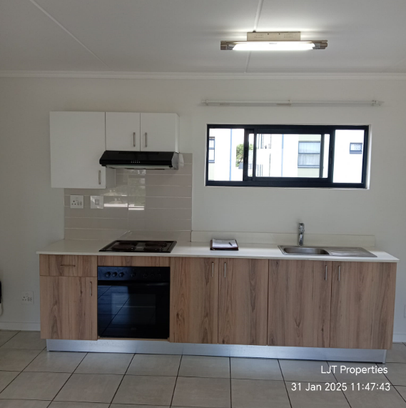 To Let 1 Bedroom Property for Rent in Witfield Gauteng