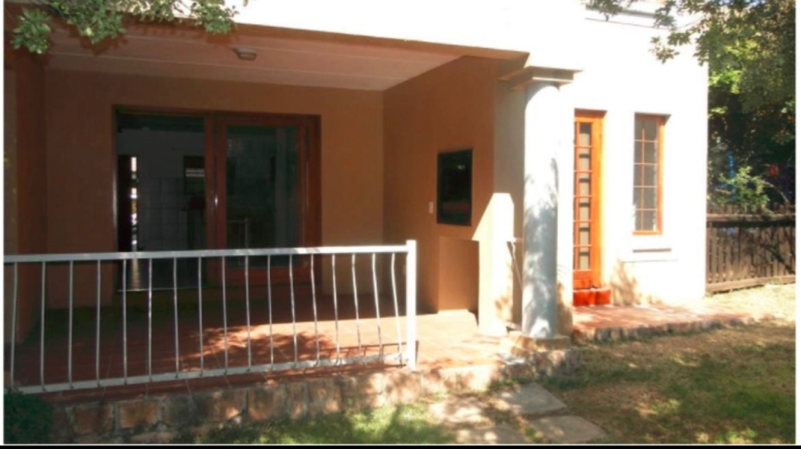 2 Bedroom Property for Sale in Paulshof Gauteng