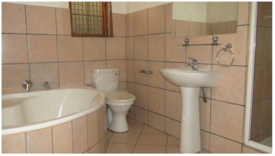 2 Bedroom Property for Sale in Paulshof Gauteng