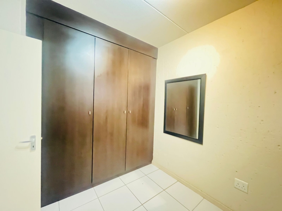 2 Bedroom Property for Sale in Paulshof Gauteng