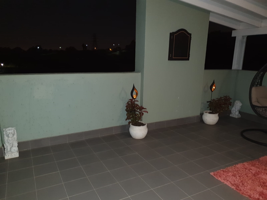 1 Bedroom Property for Sale in Paulshof Gauteng