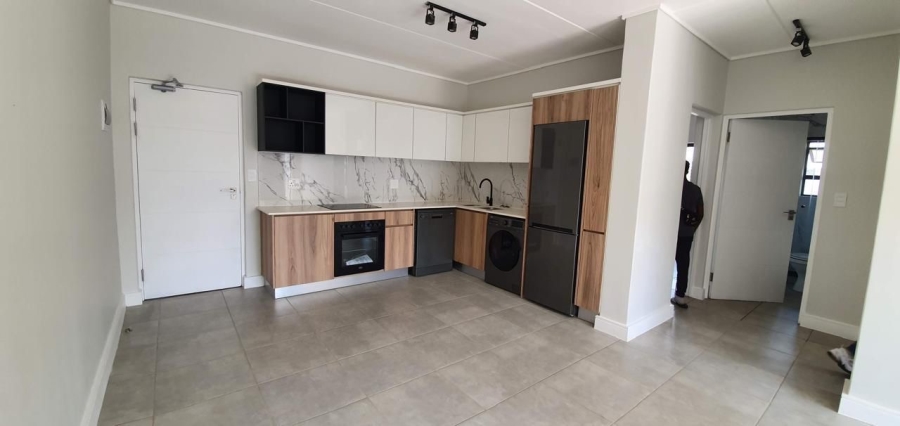 To Let 2 Bedroom Property for Rent in Waterfall Gauteng