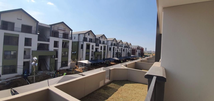 To Let 2 Bedroom Property for Rent in Waterfall Gauteng
