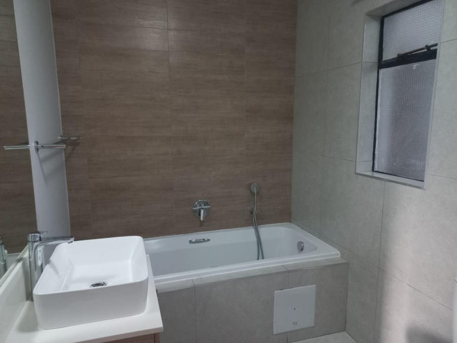 To Let 1 Bedroom Property for Rent in Linbro Park Gauteng