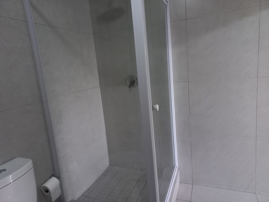 To Let 1 Bedroom Property for Rent in Linbro Park Gauteng