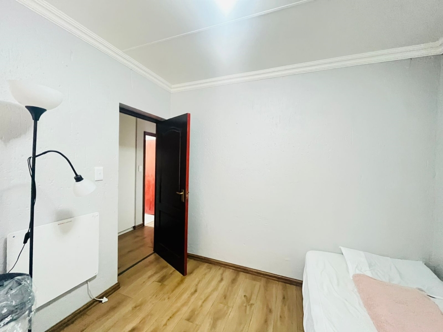 To Let 3 Bedroom Property for Rent in Pineslopes Gauteng