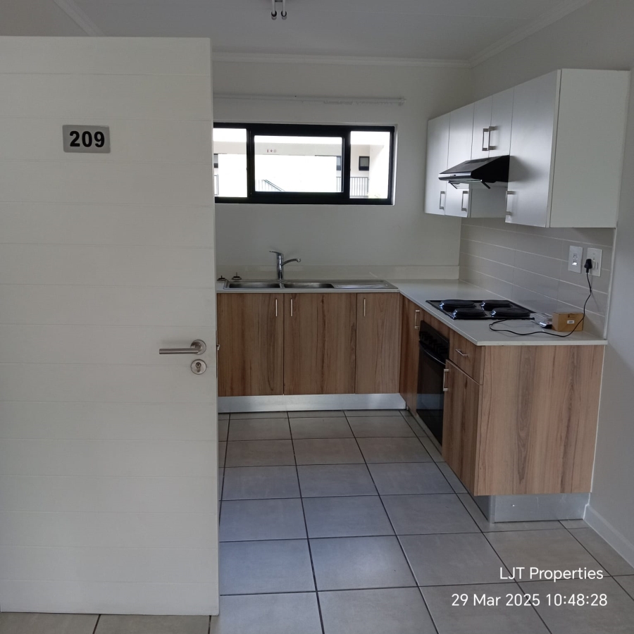 To Let 3 Bedroom Property for Rent in Witfield Gauteng