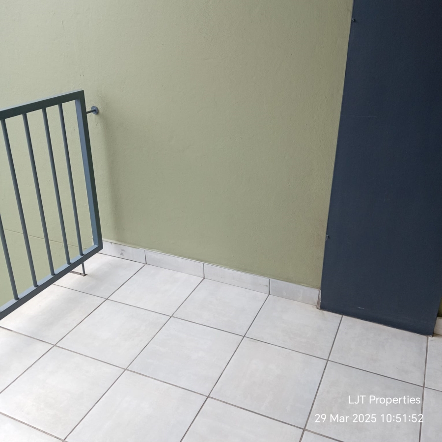 To Let 3 Bedroom Property for Rent in Witfield Gauteng