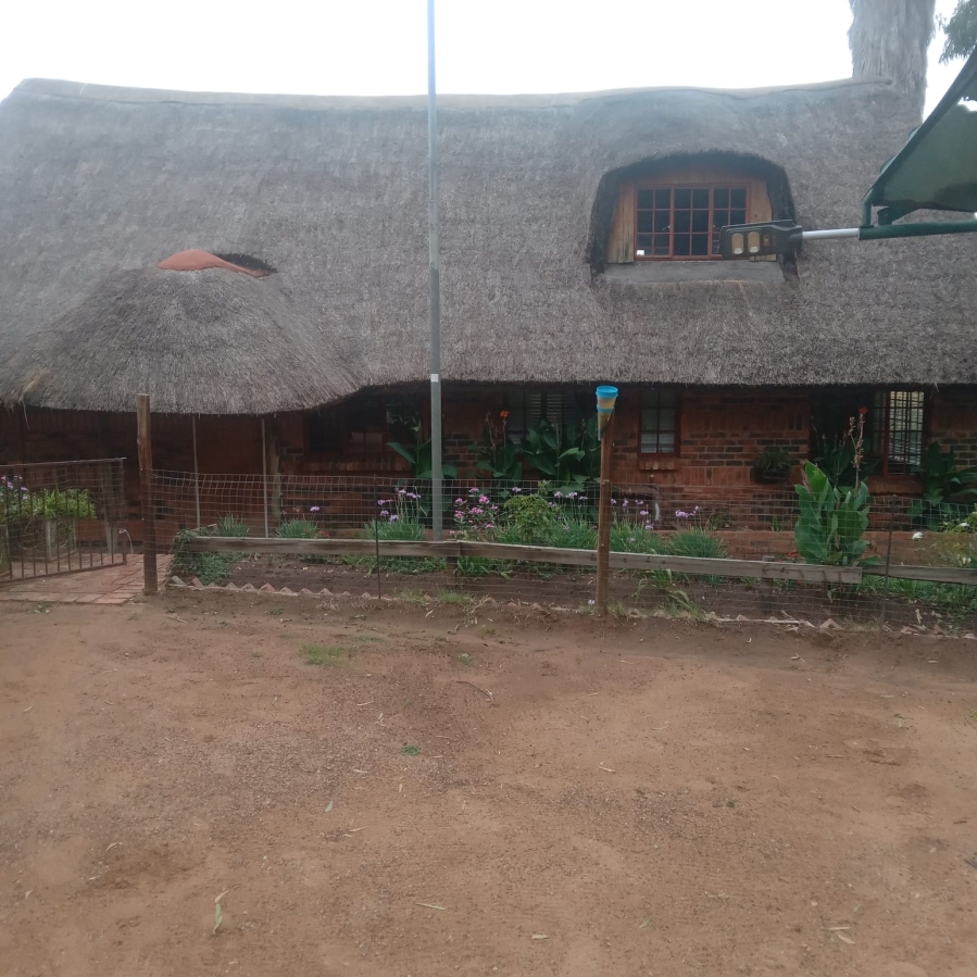 6 Bedroom Property for Sale in Timsrand A H Gauteng