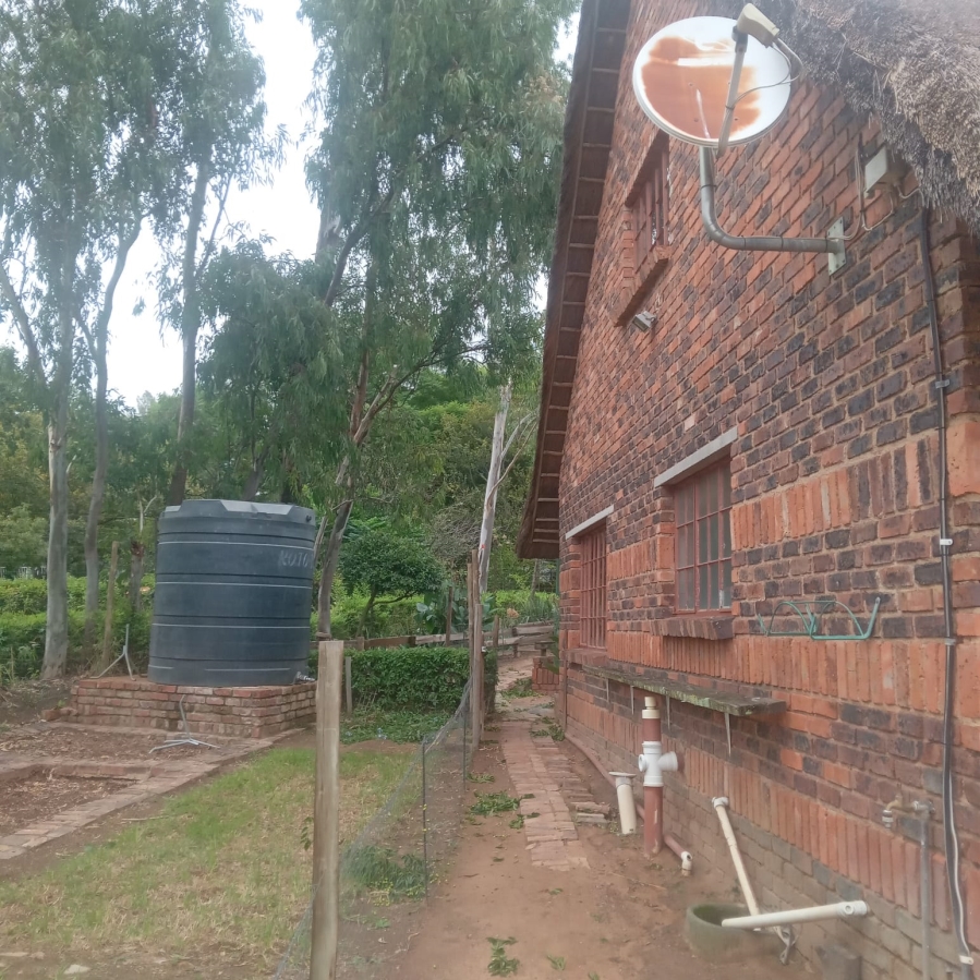 6 Bedroom Property for Sale in Timsrand A H Gauteng