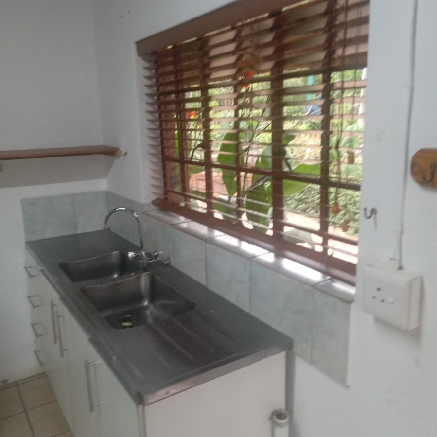 6 Bedroom Property for Sale in Timsrand A H Gauteng