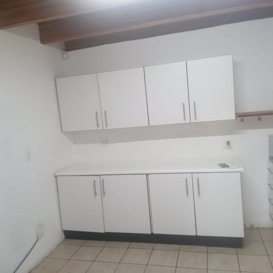 6 Bedroom Property for Sale in Timsrand A H Gauteng