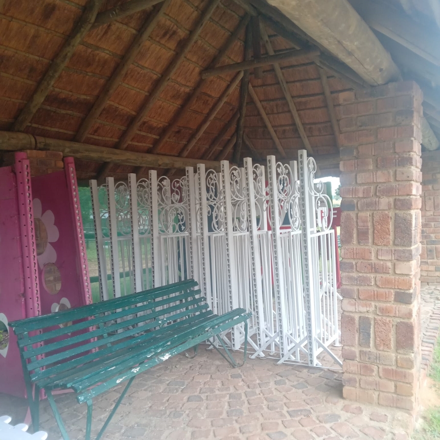 6 Bedroom Property for Sale in Timsrand A H Gauteng