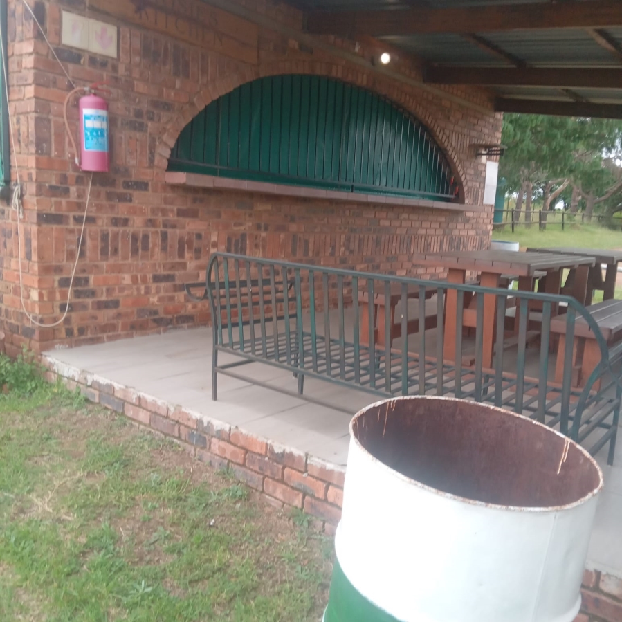 6 Bedroom Property for Sale in Timsrand A H Gauteng