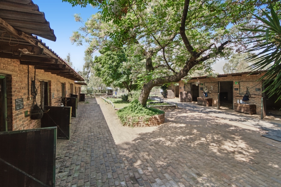 7 Bedroom Property for Sale in Timsrand A H Gauteng