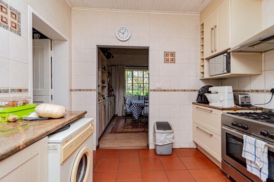 7 Bedroom Property for Sale in Timsrand A H Gauteng
