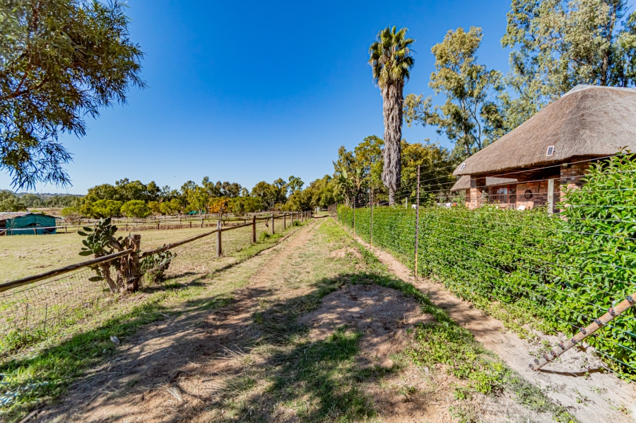 7 Bedroom Property for Sale in Timsrand A H Gauteng