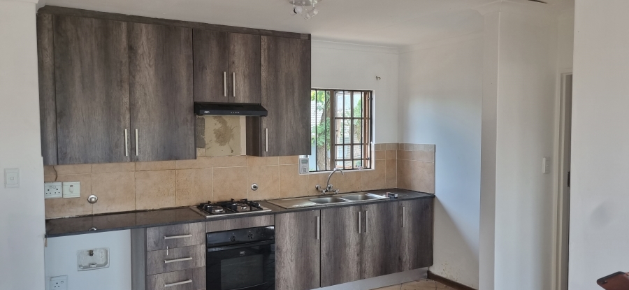 To Let 3 Bedroom Property for Rent in Noordwyk Gauteng