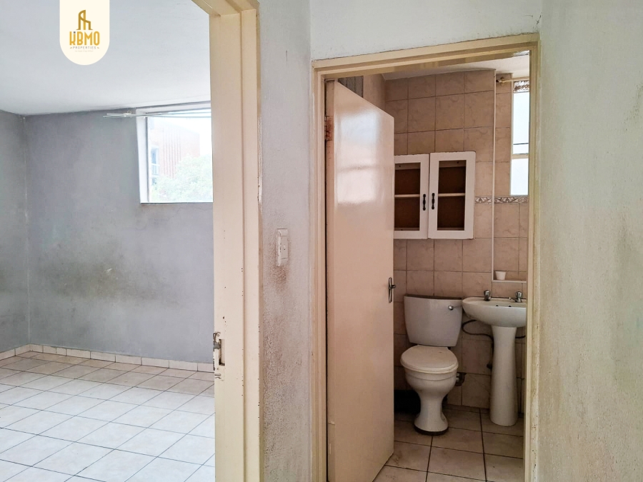 2 Bedroom Property for Sale in Kempton Park Central Gauteng