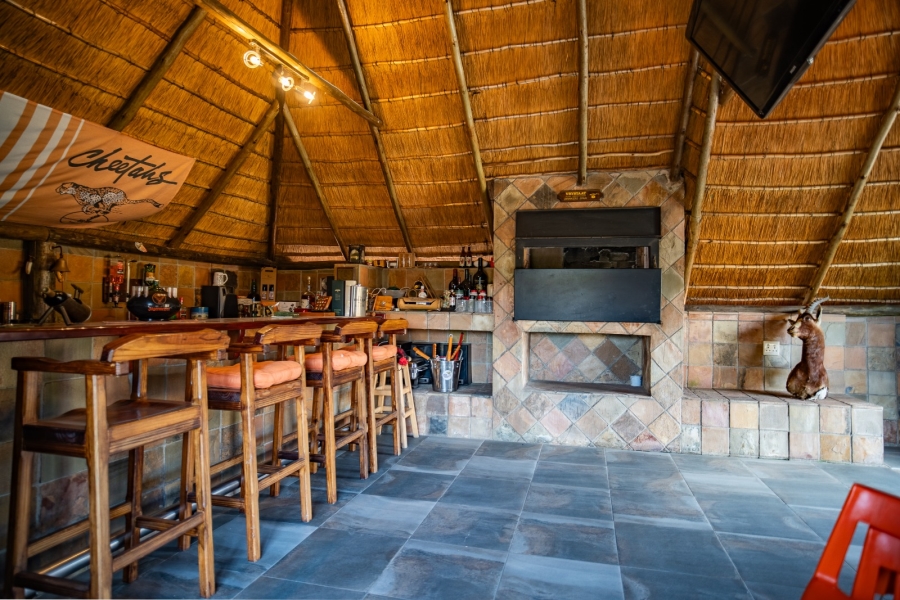 4 Bedroom Property for Sale in Linmeyer Gauteng