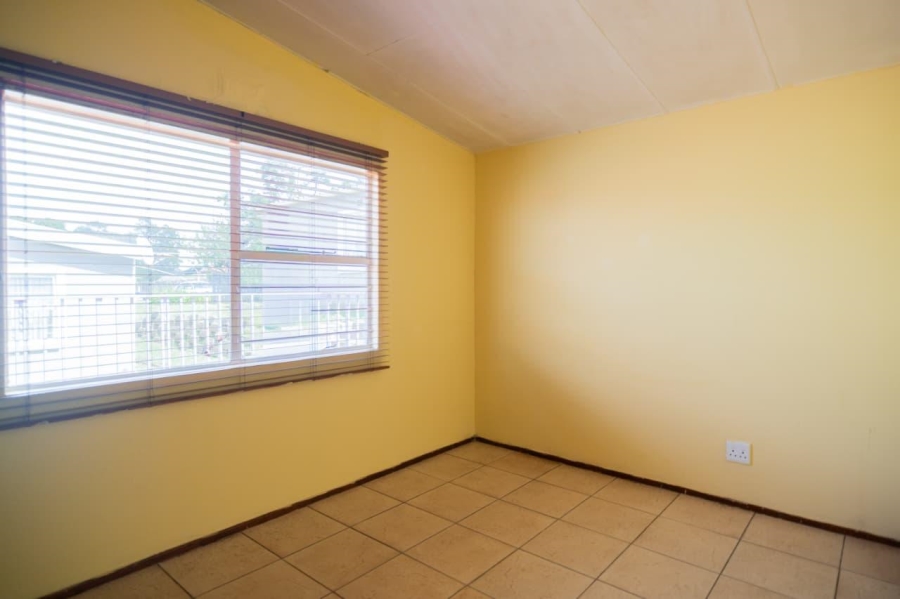 3 Bedroom Property for Sale in Ridgeway Gauteng