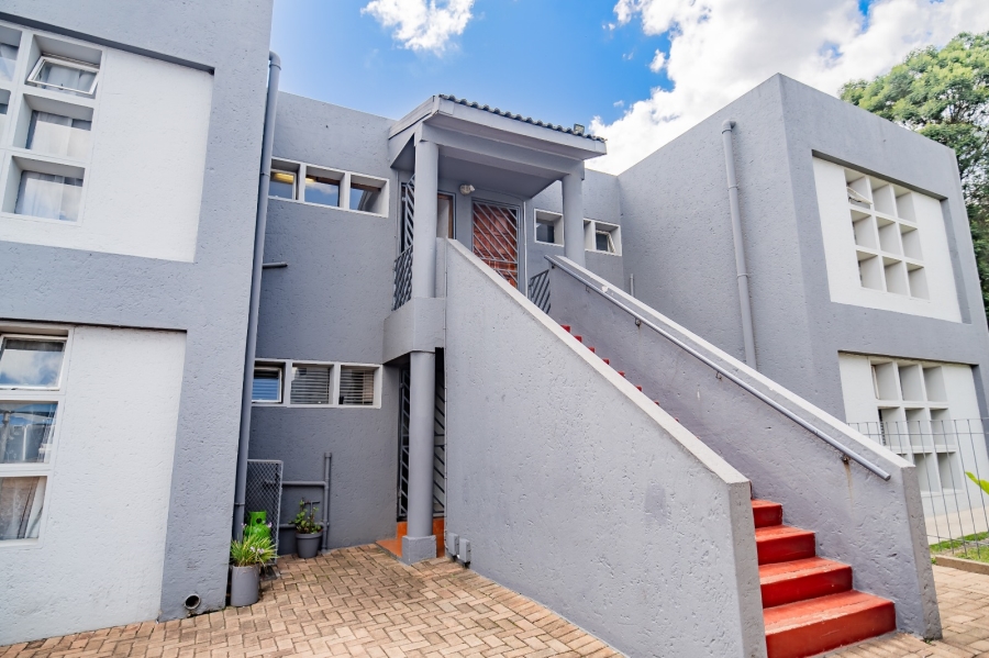 2 Bedroom Property for Sale in Winchester Hills Gauteng