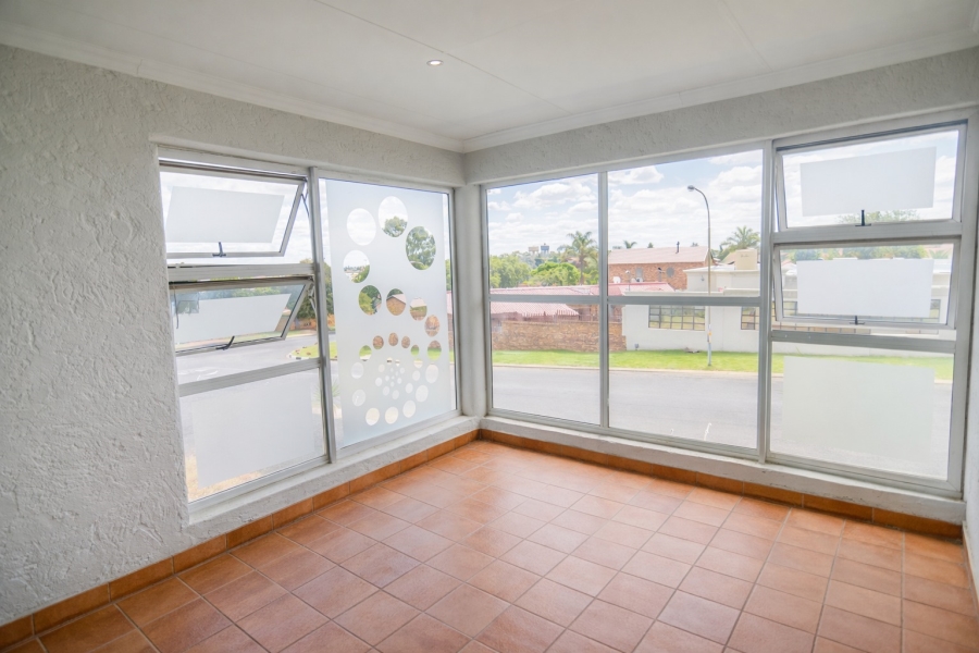 2 Bedroom Property for Sale in Winchester Hills Gauteng