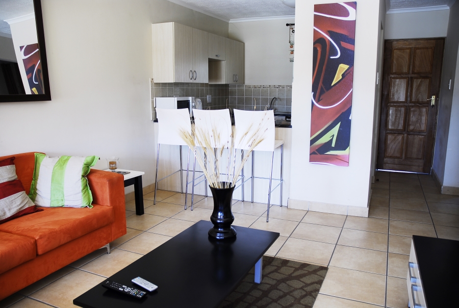 To Let 2 Bedroom Property for Rent in Meredale Gauteng