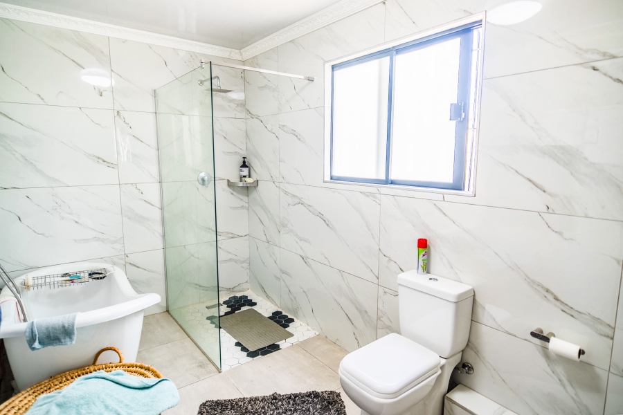 3 Bedroom Property for Sale in Haddon Gauteng