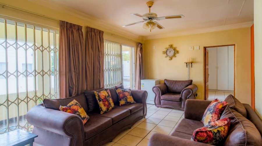 To Let 3 Bedroom Property for Rent in Lambton Gauteng